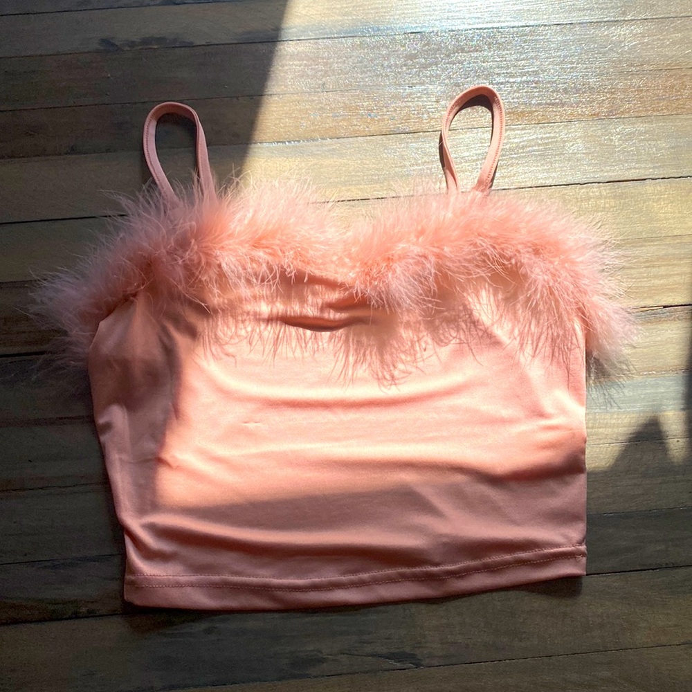 Fluffy Rimmed Crop Top